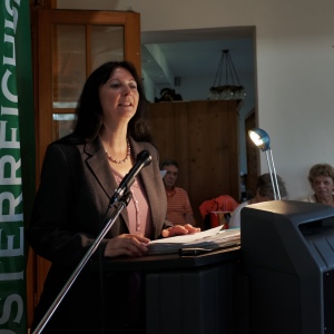 Landesobfrau Christa Kfer